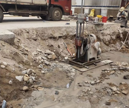 四方台公路下沉压浆